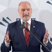 Macierewicz: Nie publikować aneksu, tylko przekazać SKW