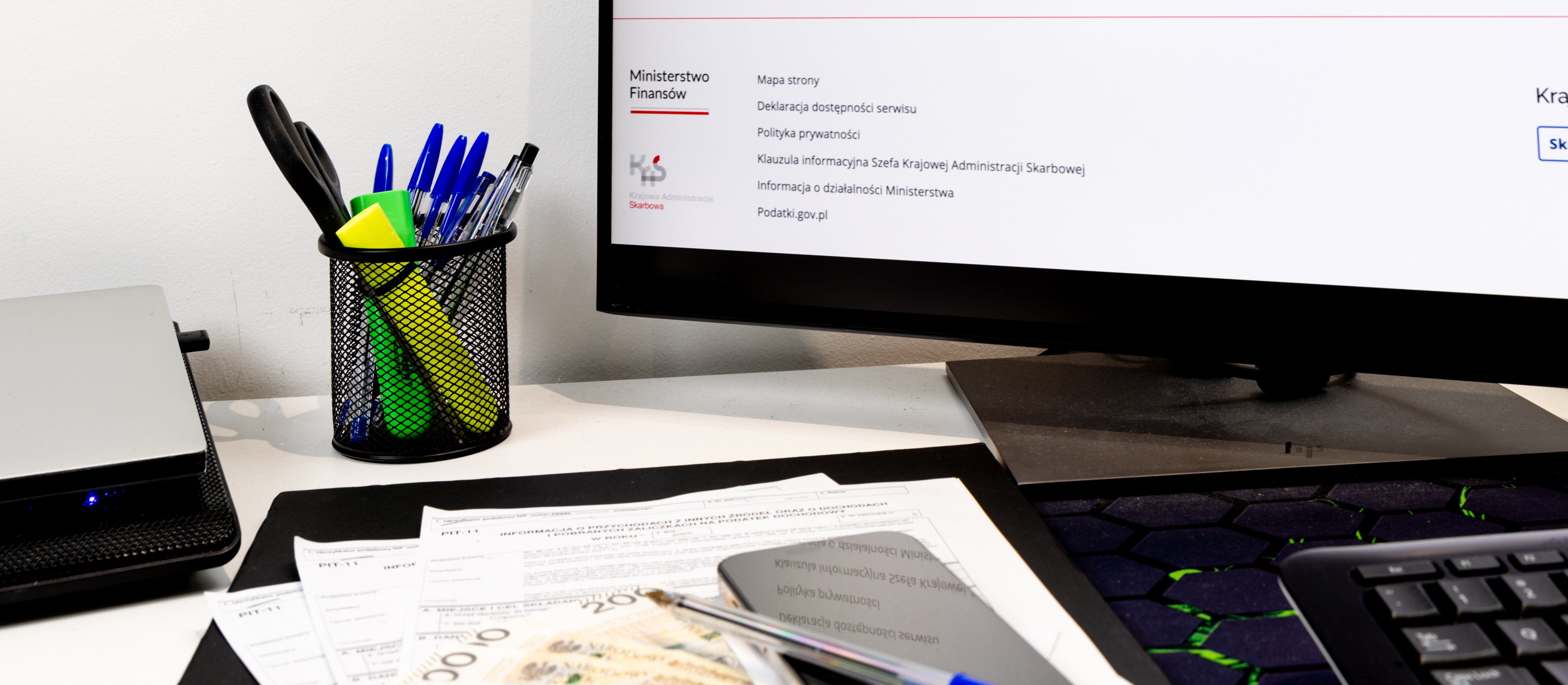 Слухи о смерти печатных счетов сильно преувеличены. KSeF проигрывает папкам