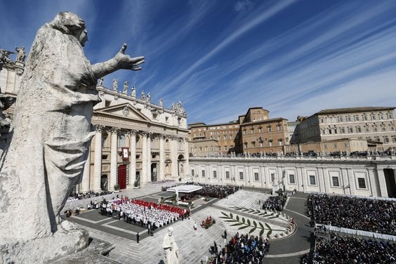 W Niedzielę Palmową w Watykanie odprawiono mszę świętą