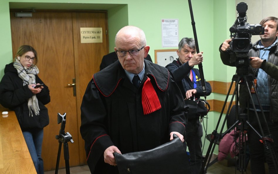 Sąd odroczył dziś posiedzenie ws. wniosku prokuratury o tymczasowy areszt dla byłego ministra sprawi