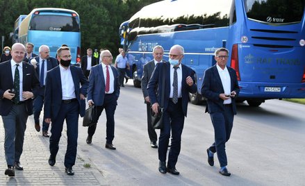 Posłowie Klubu Parlamentarnego PiS