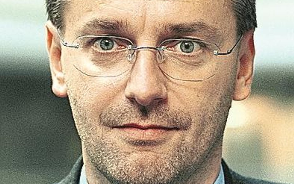 Pomoc dla banków oderwana od polskich realiów