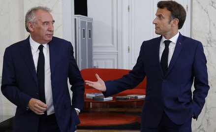 Francois Bayrou i Emmanuel Macron