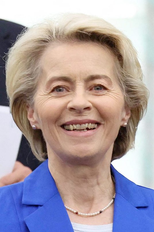 Kierowana przez Ursulę von der Leyen KE oczekuje od Polski reformy systemu sądownictwa