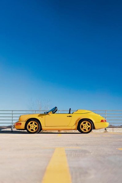 Samochód ma wysoką estymację 1,3–1,6 mln zł.