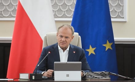 Premier Donald Tusk przewodniczy posiedzeniu rządu w siedzibie KPRM w Warszawie. Mówił między innymi