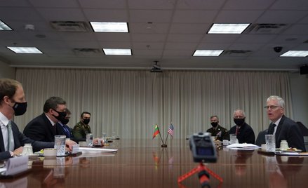 Koronawirus: Po wizycie w Pentagonie u ministra z Litwy wykryto zakażenie