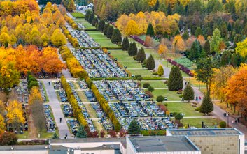 Cmentarz Komunalny Północny jest cmentarzem miejskim, zarządzanym przez Zarząd Cmentarzy Komunalnych