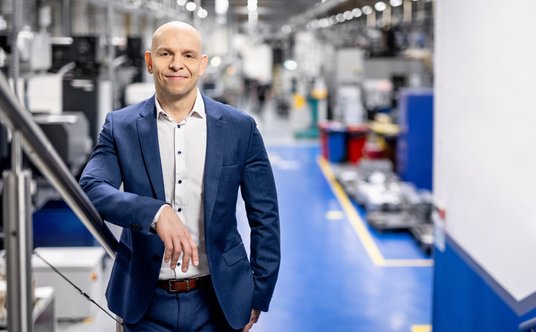 Zakłady Collins Aerospace we Wrocławiu i ich prezes Paweł Pałubiński