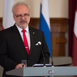 Prezydent Łotwy: Rosja powinna być odizolowana jak Korea Płn.