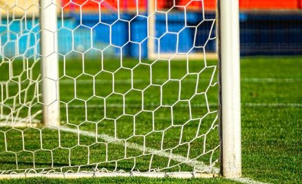 Ustawienie gola też ma być karalne