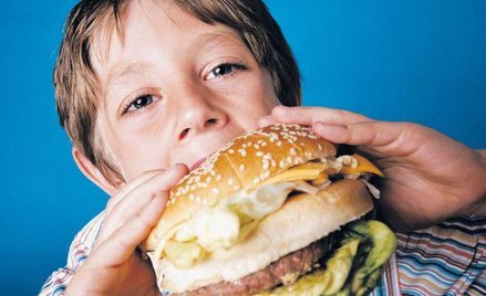 POKOLENIE FAST FOODÓW PONIEDZIAŁEK | 20.30 | TVN STYLE