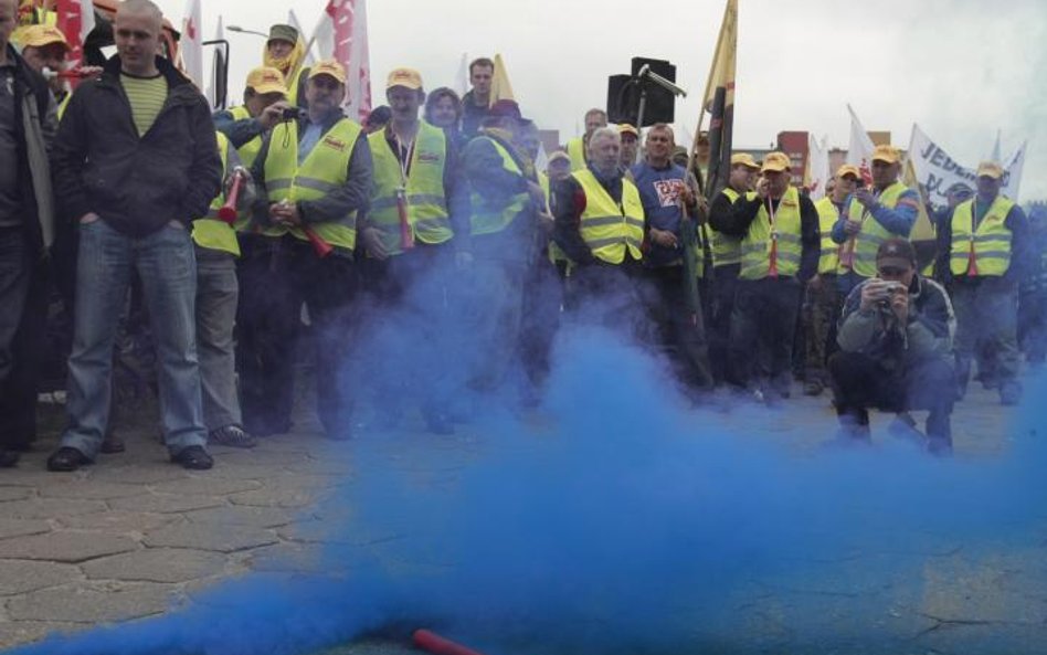 Protest związkowców w Enerdze w maju 2010 r.