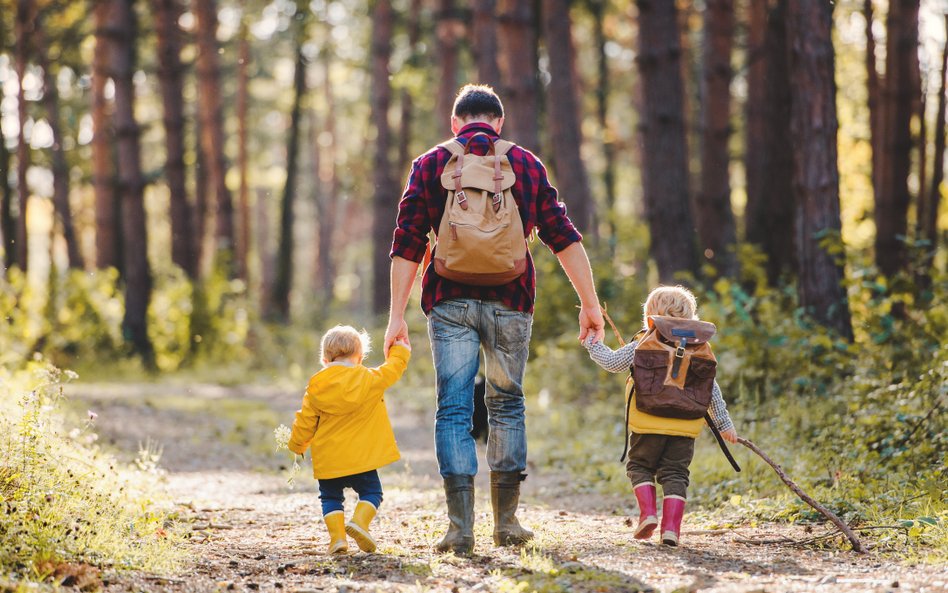 Stan zdrowia mężczyzn może wywierać długotrwały wpływ na zdrowie ich dzieci, twierdzą naukowcy