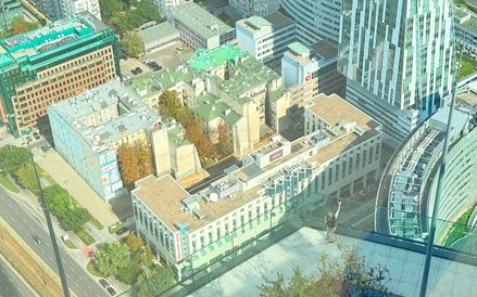 Hotel Mercure i kamienice przy ulicy Siennej