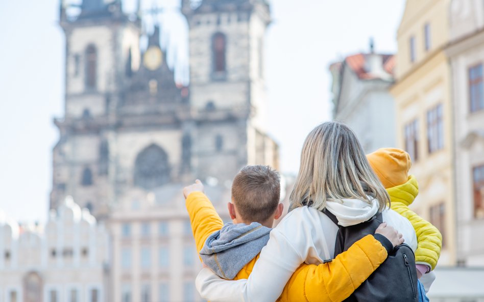 Czechy skutecznie zwiększają liczbę urodzeń. Wydają mniej niż Polska