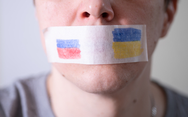 Rosjanie podczas wojny: areszt i grzywna za korzystanie z wolności słowa