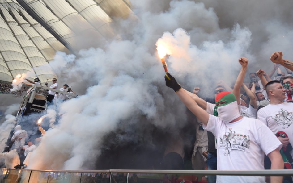 Race w samochodzie akredytowanym przez PZPN