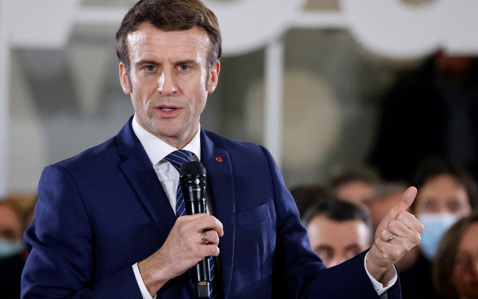 Macron nie widzi przełomu w rozmowach z Rosjanami na temat wojny na Ukrainie