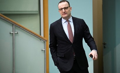 Lider klubu parlamentarnego CDU/CSU Jens Spahn