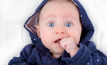 12 tys. zł na każde drugie i kolejne dziecko do trzech lat. Premier i resort rodziny przedstawili Ro