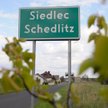 Obok urzędowej nazwy miasta, wsi czy ulicy na tablicy powinna znaleźć się też nazwa sporządzona w ję