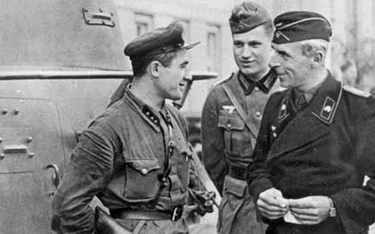 Spotkanie Armii Radzieckiej i Wehrmachtu. Brześć nad Bugiem - okupowana Polska, 18 września 1939 r.