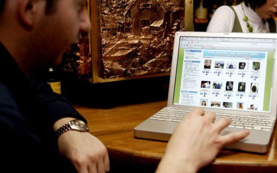 NASK: 1,83 mln stron www z końcówką .pl