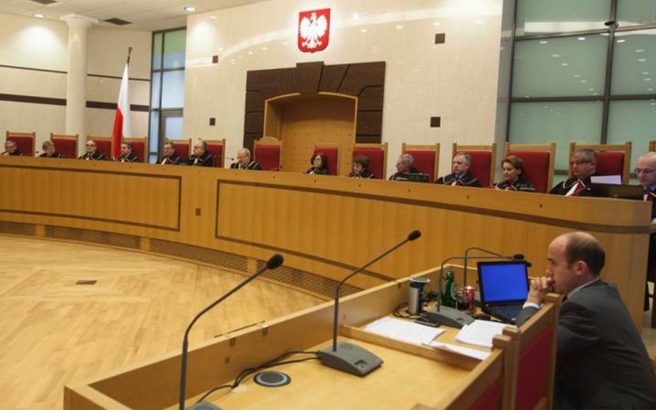 Trybunał zaskakuje posłów