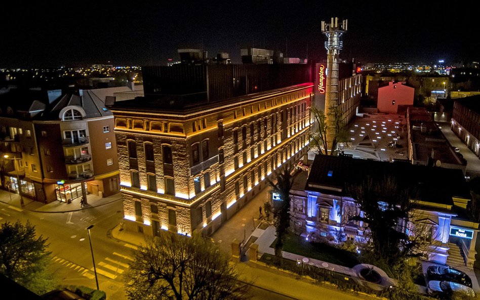 Kompleks hotelowo-biznesowo-kulturalny w Kaliszu Calisia One powstał w niszczejącej do niedawna pona