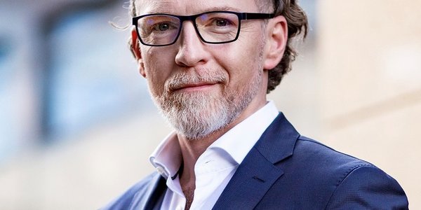 „Chciałbym odczarować temat streamingu”. Dariusz Mączka o strategii Disneya i walce o uwagę widza