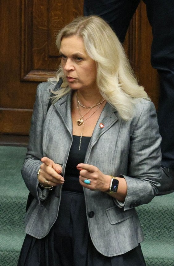 Szefowa MEN Barbara Nowacka w Sejmie