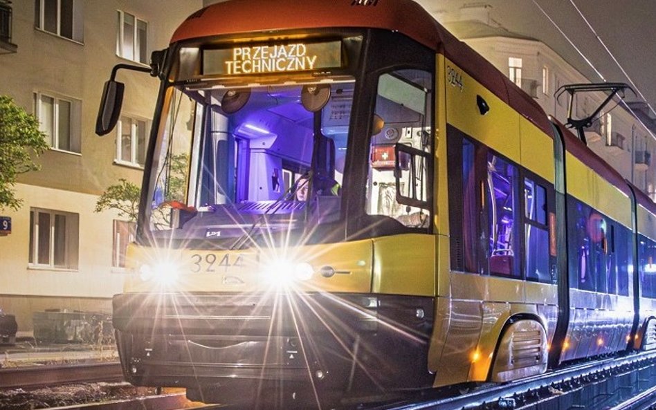 Na trasy wyjedzie dziesięć specjalnych składów, określanych jako przecieraki