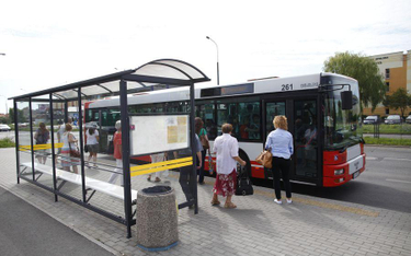 Rada gminy nie może zróżnicować dostępności przystanków autobusowych - wyrok WSA