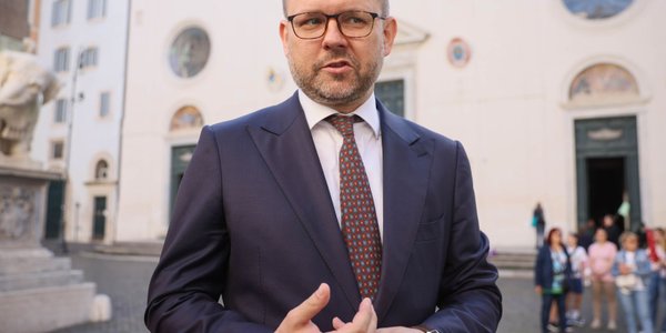 Przydacz po interwencji w domu matki prezydenta: Zarzuty kieruję wobec ABW