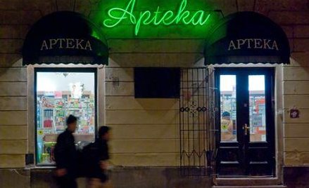 Praca w niedziele i święta: Kierownik apteki nie może zaskarżyć dyżurów