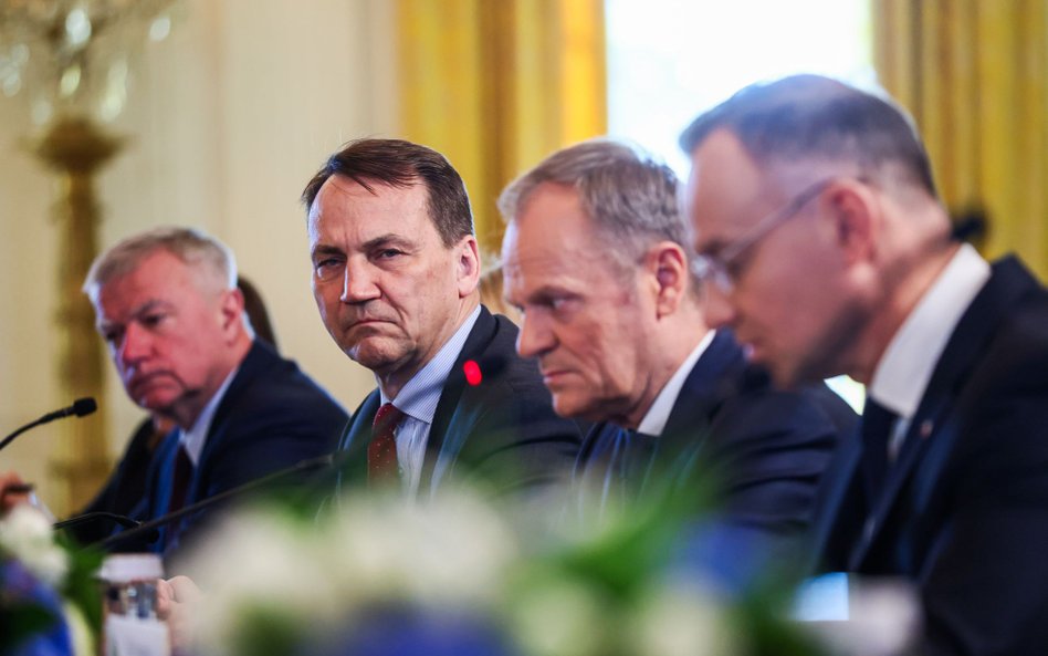 Radosław Sikorski, Donald Tusk i Andrzej Duda