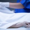Śmierć 19-latka w izbie zatrzymań – odpowiedź prokuratury