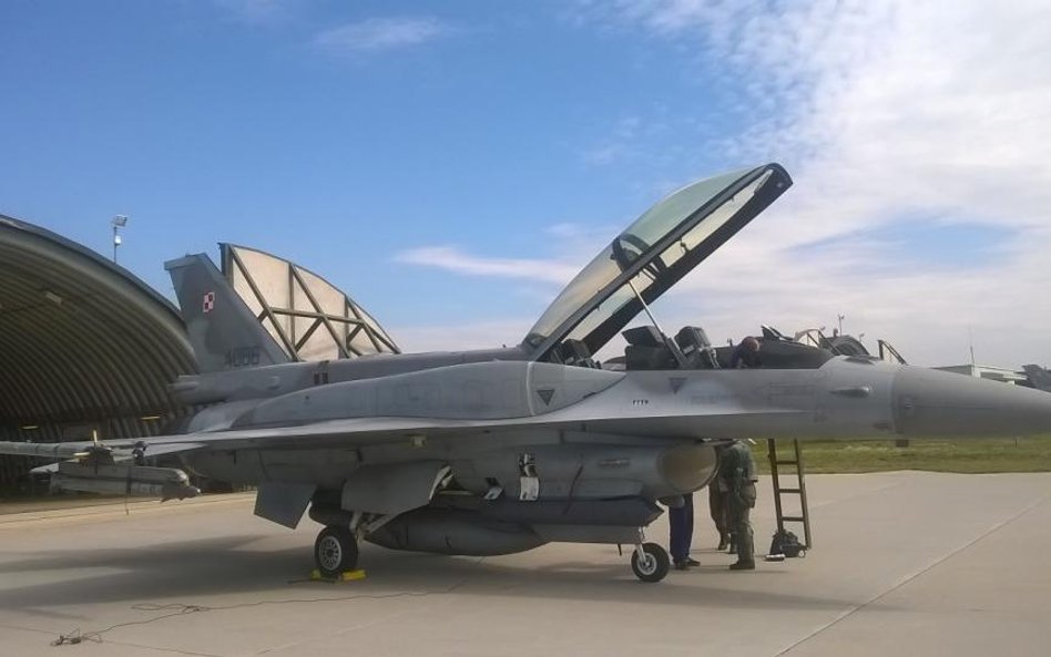 Samolot po zakończeniu lotu bojowego