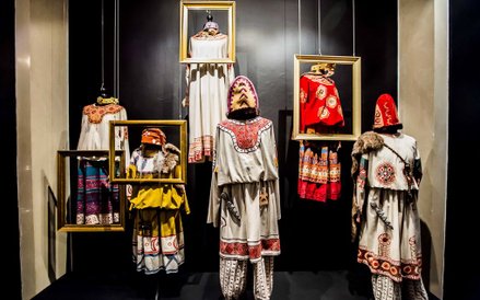 Na wystawie „Opera Fashion” można podziwiać kostiumy z dzieł operowych wystawianych w Teatrze Wielki