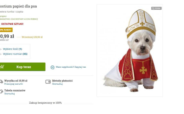 "Kostium papieża dla psa" w internecie