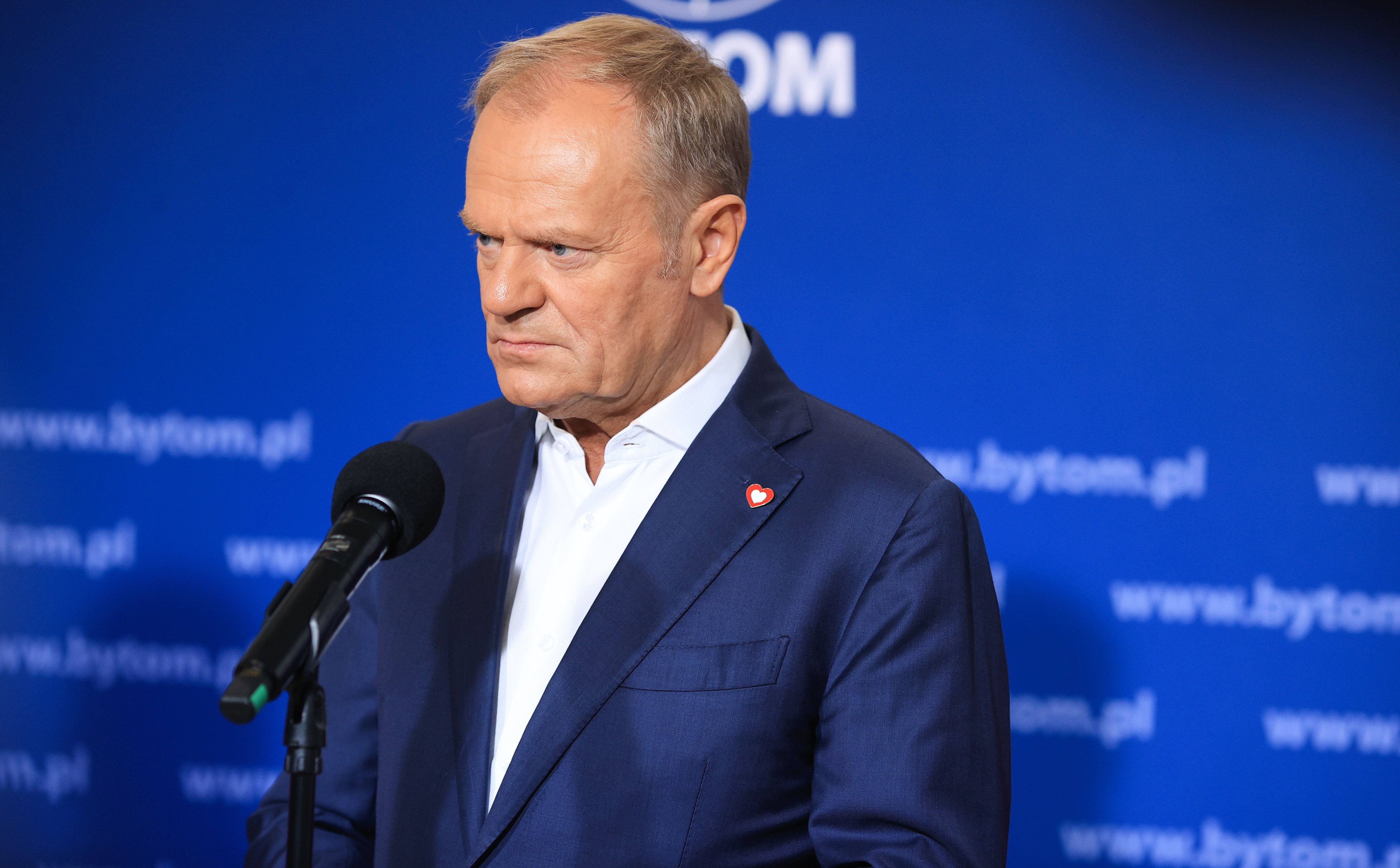 Sondaż: Jak niezdecydowani w II turze oceniają rząd Donalda Tuska?