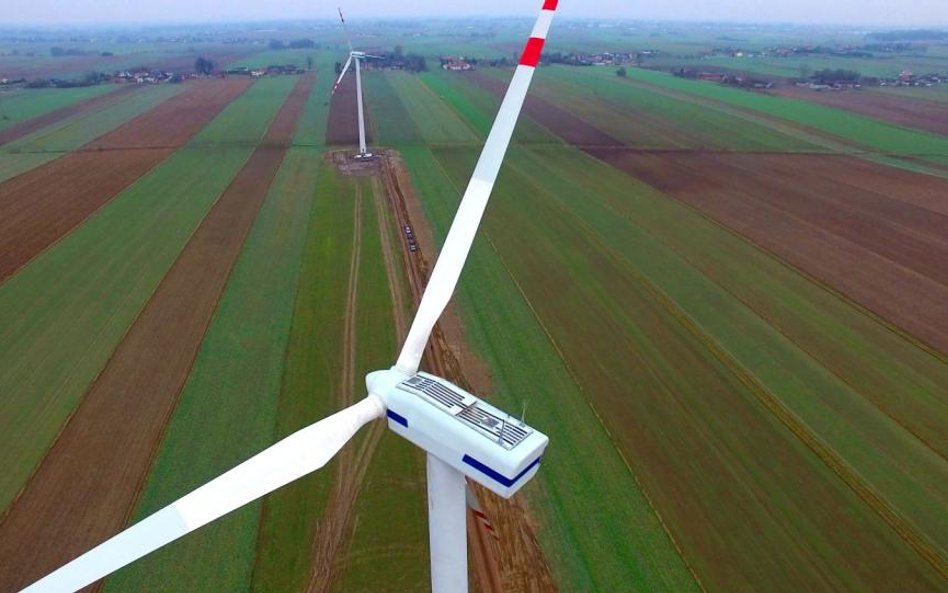 Zielonych instalacji szybko przybywa, ale osiągnięcie celu może być trudne