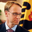 Euro osłabiło się w środę wobec dolara m.in. z powodu wypowiedzi Jensa Weidmanna, prezesa Bundesbank