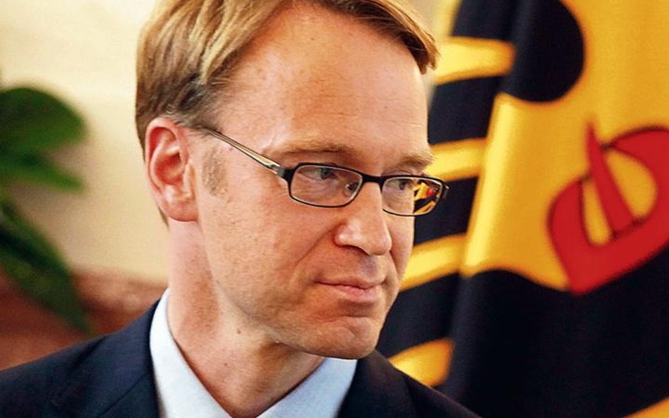 Euro osłabiło się w środę wobec dolara m.in. z powodu wypowiedzi Jensa Weidmanna, prezesa Bundesbank