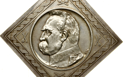 Moneta z Piłsudskim kupowana jest na lokatę, kosztuje 25 tys. zł.