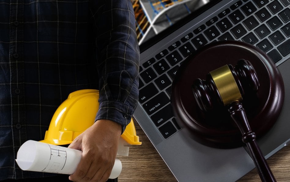 Koniec z „umowami śmieciowymi” zamiast etatu. Państwowa Inspekcja Pracy (PIP) z nowymi uprawnieniami