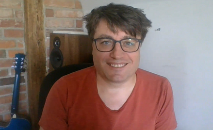 Marcin Kącki, dziennikarz i autor książki "Chłopcy. Idą po Polskę"