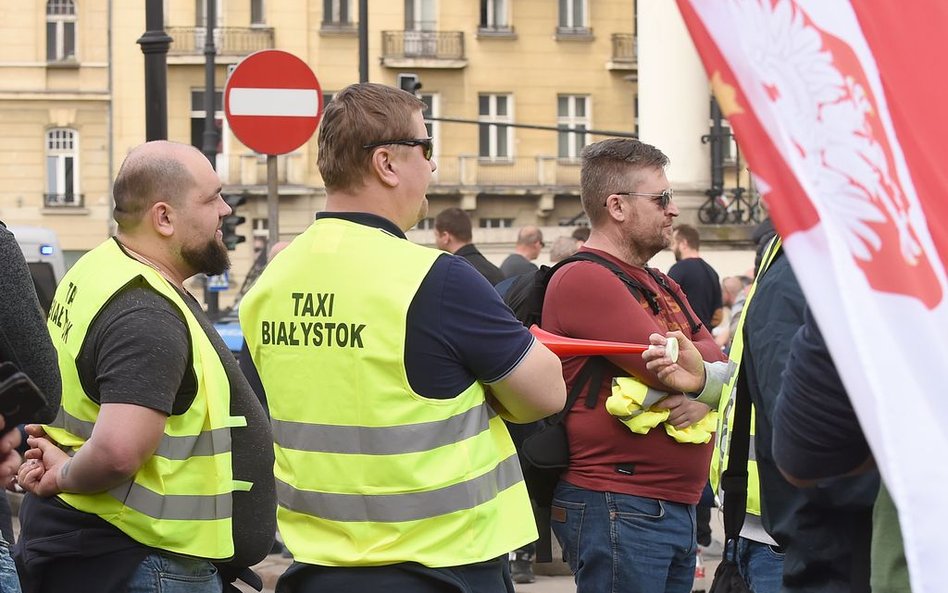 Bunt w środowisku taxi. Nie słuchają swoich związkowych szefów