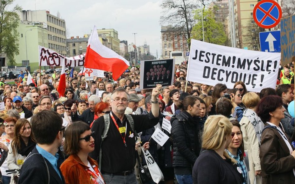 Ustawa o zakazie aborcji: Abstrakcje feministek